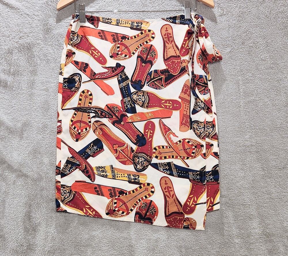 Vittadini Sport Womens White 100% Silk Shoe Novelty Print Wrap Skirt Size Medium
